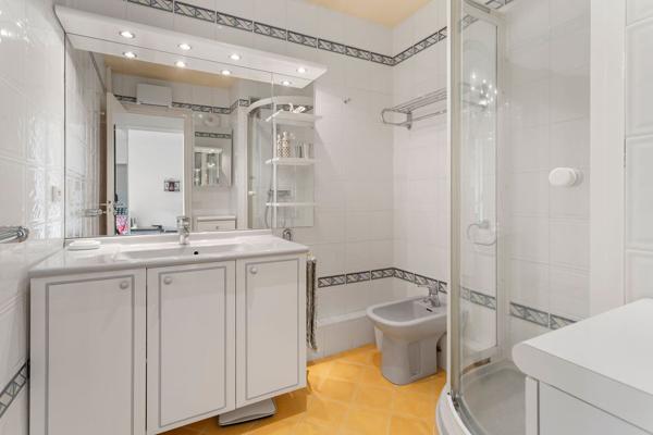 Exclusivité - Trouville-sur-Mer - Appartement vue mer de 60m2 avec jardin