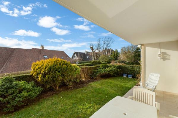 Exclusivité - Trouville-sur-Mer - Appartement vue mer de 60m2 avec jardin