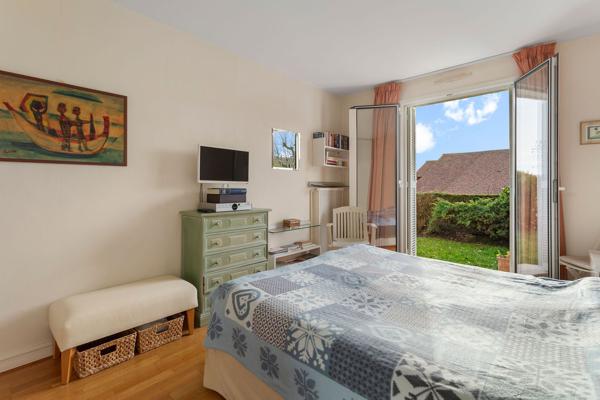 Exclusivité - Trouville-sur-Mer - Appartement vue mer de 60m2 avec jardin