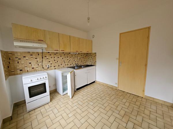 APPARTEMENT BOURG EN BRESSE - 1 pièce(s) - 31 m2