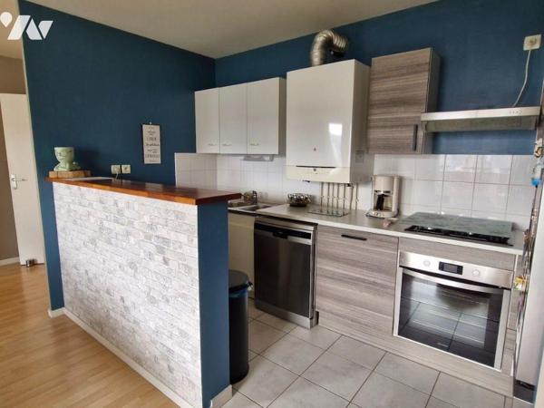 Votre office notarial vous propose à la vente en EXCLUSIVITE, 
Un APPARTEMENT de type 3 de 64....