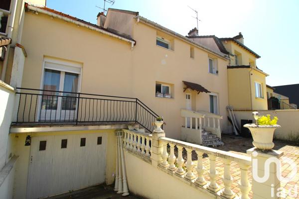 Maison à vendre 6 pièces 140 m² Trappes