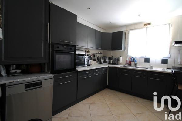 Maison à vendre 6 pièces 140 m² Trappes