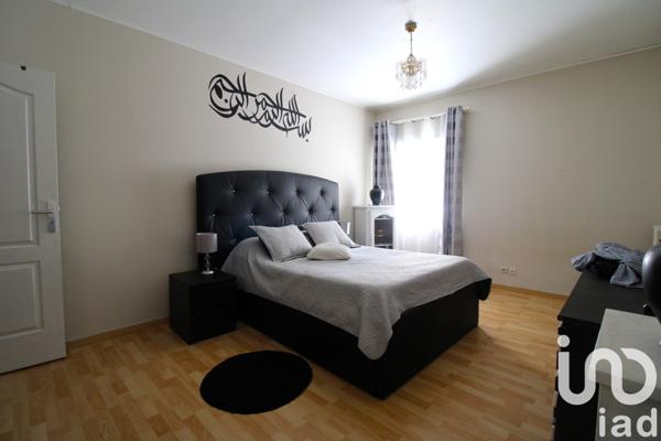 Maison à vendre 6 pièces 140 m² Trappes