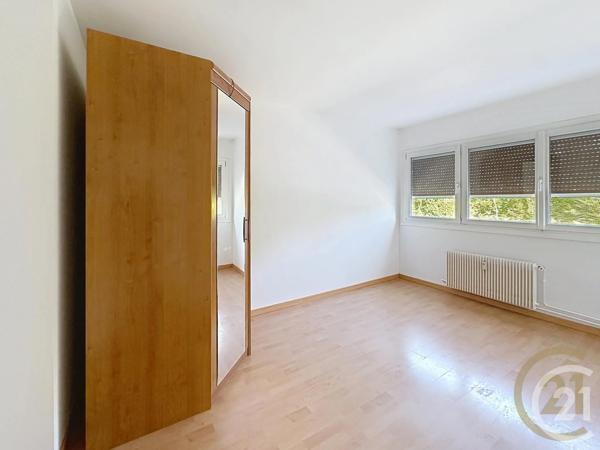 Appartement F4 à vendre  4 pièces - 77,56 m 2   DEVILLE LES ROUEN  - 76