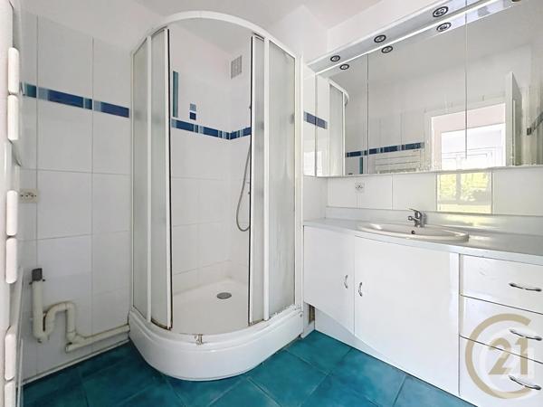 Appartement F4 à vendre  4 pièces - 77,56 m 2   DEVILLE LES ROUEN  - 76