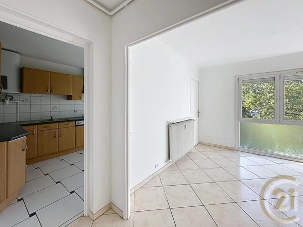 Appartement F4 à vendre  4 pièces - 77,56 m 2   DEVILLE LES ROUEN  - 76