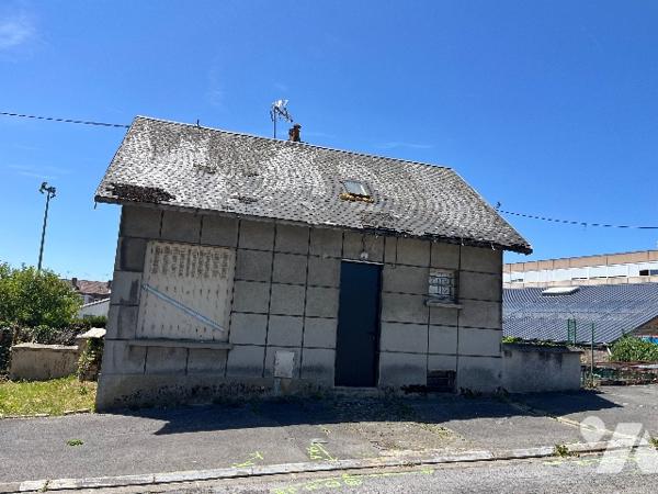Vente par appel d'offres sous pli cacheté d'une maison située à SAINT-QUENTIN (02100)