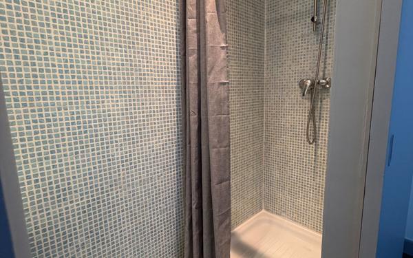 Appartement à vendre    2 pièces • 31,80 m2 Boulogne-Billancourt