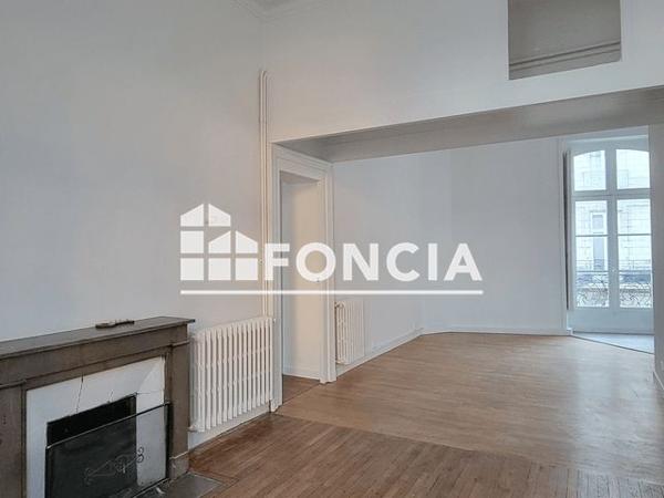 Location Appartement 5 pièces 112.74 m² - 2 RUE DE STRASBOURG Nantes 44000