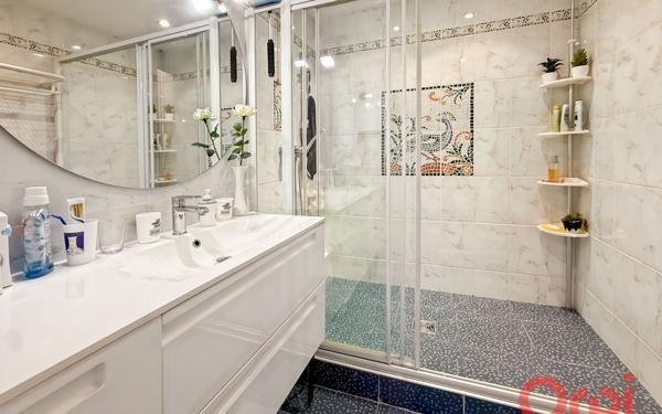 Appartement à vendre    3 pièces • 83,61 m2 La Seyne-sur-Mer