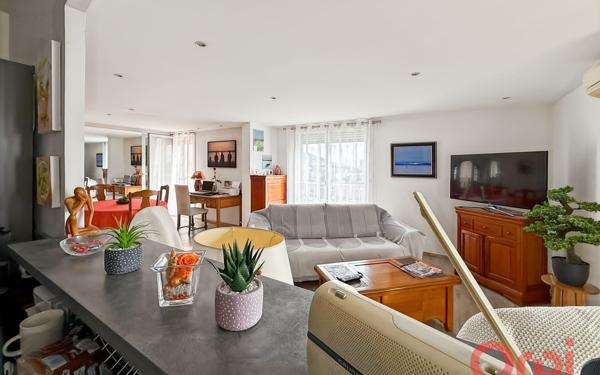 Appartement à vendre    3 pièces • 83,61 m2 La Seyne-sur-Mer