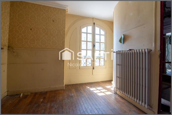 Ile Feydeau - Murs Commerciaux 6 pièces 233m2