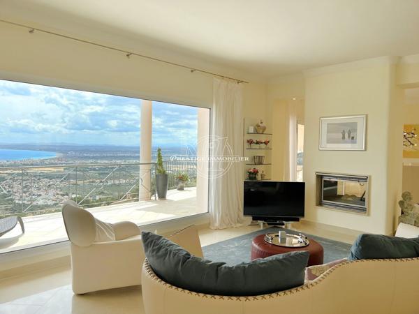 Roses – Sublime villa vue mer, appt indépendant, piscine, garage