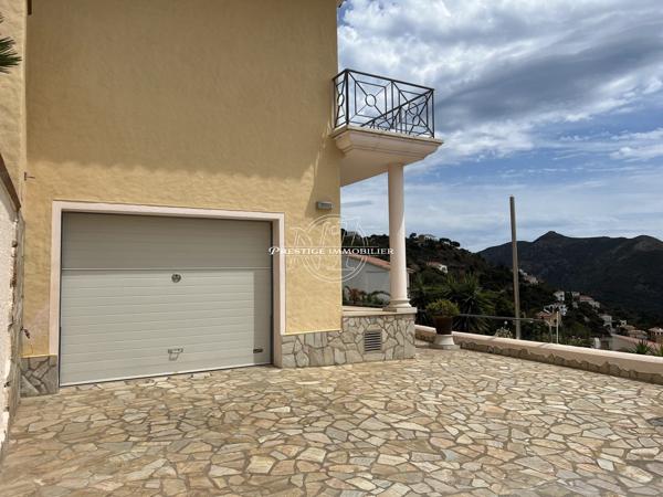 Roses – Sublime villa vue mer, appt indépendant, piscine, garage