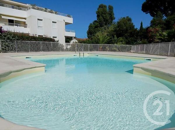 Appartement T3 à vendre  3 pièces - 60,04 m2 CAVALAIRE SUR MER - 83