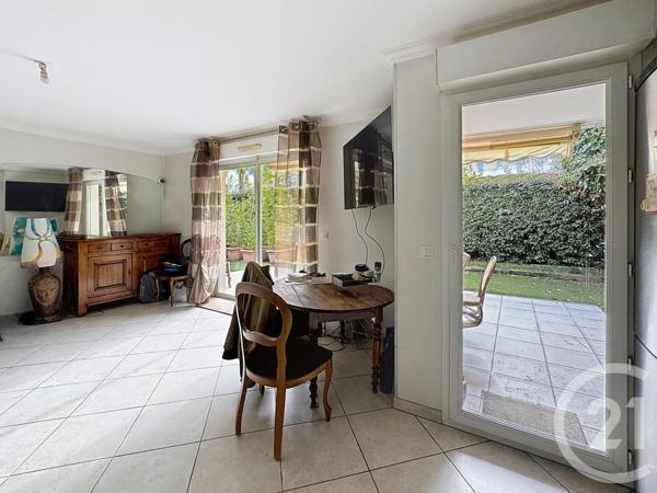 Appartement T3 à vendre  3 pièces - 60,04 m2 CAVALAIRE SUR MER - 83