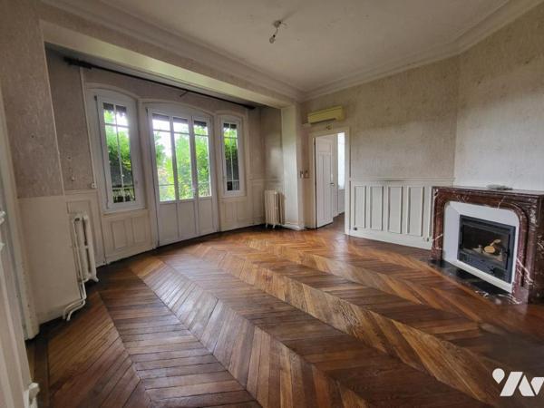 au cœur de Saint Brice Courcelles - Maison de maitre de 233m²