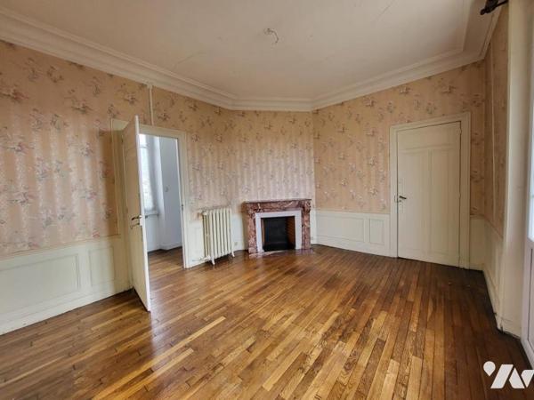 au cœur de Saint Brice Courcelles - Maison de maitre de 233m²