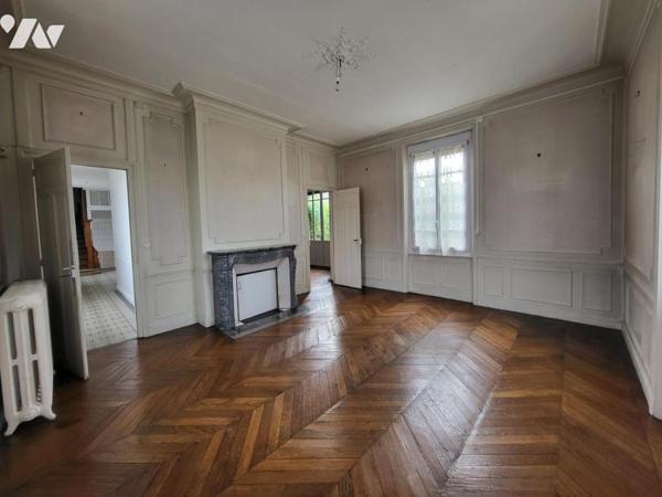 au cœur de Saint Brice Courcelles - Maison de maitre de 233m²