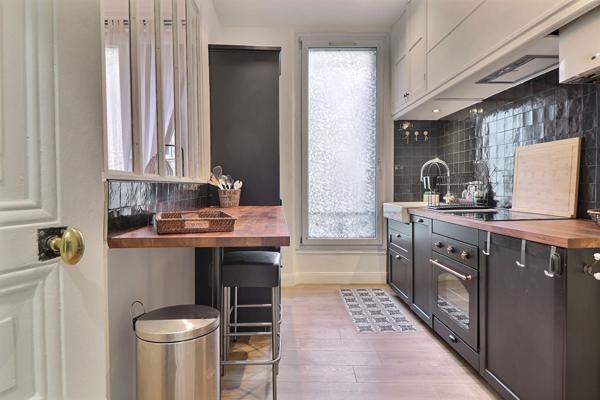 LOCATION APPARTEMENT MEUBLE RUE BRETEUIL - 13006 MARSEILLE - 3 PIECES 74.13M² - 2 CHAMBRES