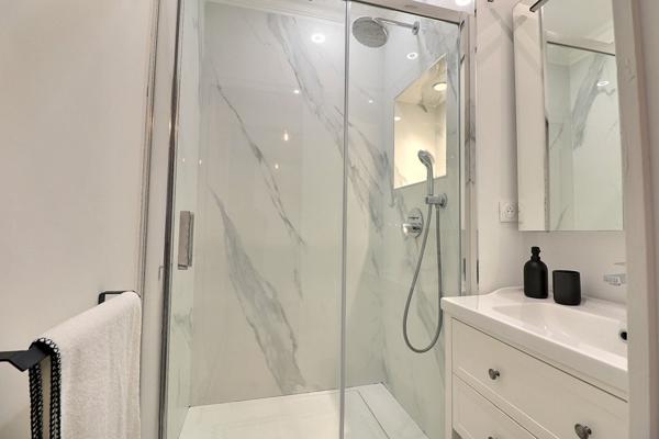 LOCATION APPARTEMENT MEUBLE RUE BRETEUIL - 13006 MARSEILLE - 3 PIECES 74.13M² - 2 CHAMBRES