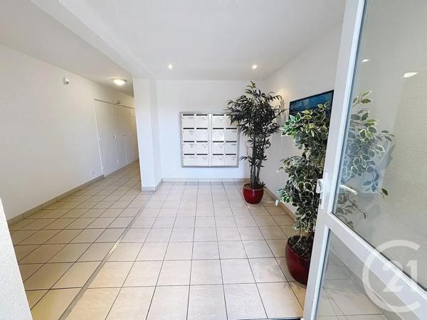 Appartement F3 à vendre  3 pièces - 73,46 m 2   SARZEAU  - 56
