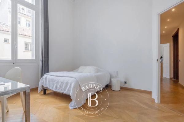 Marseille 8ème, Appartement 4 Chambres -  267 m² à vendre
