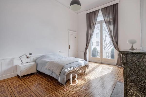 Marseille 8ème, Appartement 4 Chambres -  267 m² à vendre