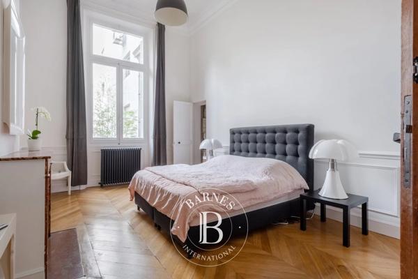 Marseille 8ème, Appartement 4 Chambres -  267 m² à vendre