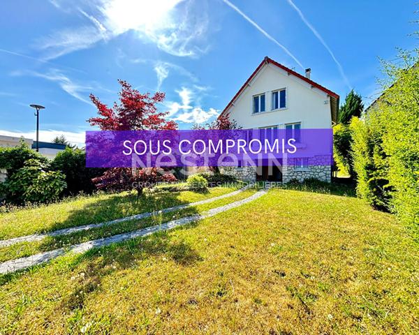 Maison individuelle à rénover - Jardin clos - Sous-sol total - proche de la poste à Verrières-le-Buisson