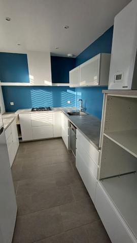 A vendre Magny les hameaux Cressely, Maison plain pied individuelle sur terrain clos 450m²