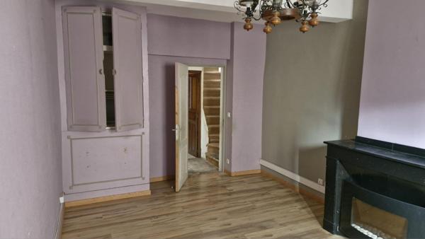 Maison de ville avec 2 entrées (2 logements possibles)