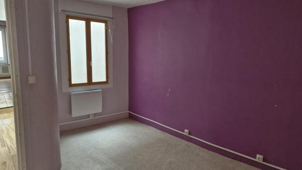 Maison de ville avec 2 entrées (2 logements possibles)