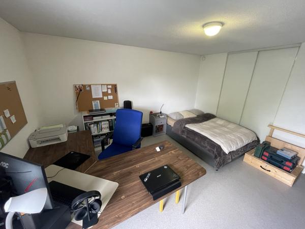 APPARTEMENT T1 AU PIED DES FACS
