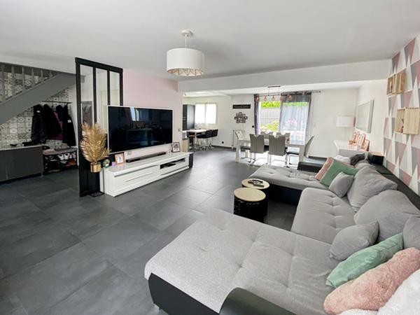 EXCLUSIVITE Maison VAUREAL 6 pièces 130 m² avec jardin.