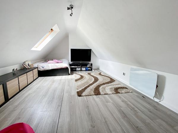 EXCLUSIVITE Maison VAUREAL 6 pièces 130 m² avec jardin.