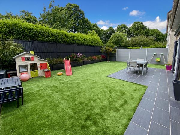 EXCLUSIVITE Maison VAUREAL 6 pièces 130 m² avec jardin.