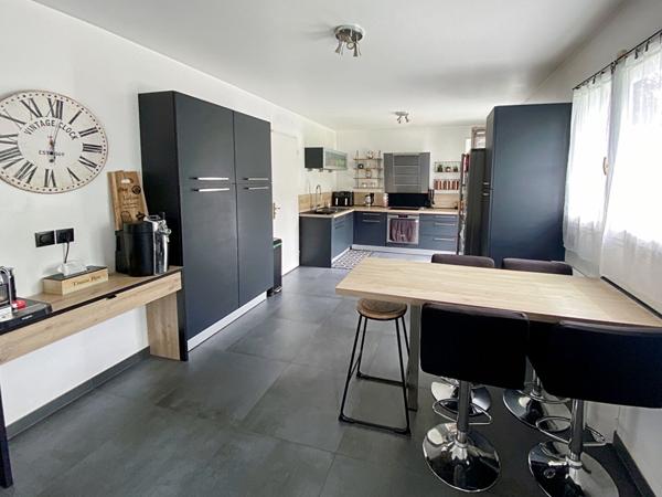 EXCLUSIVITE Maison VAUREAL 6 pièces 130 m² avec jardin.