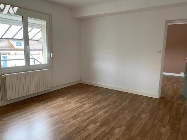 AUBE - Immeuble de 3 appartements