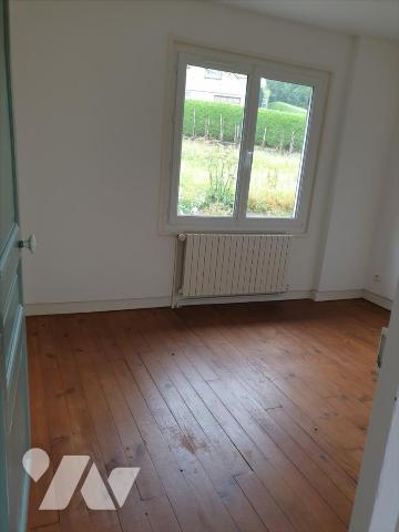 AUBE - Immeuble de 3 appartements