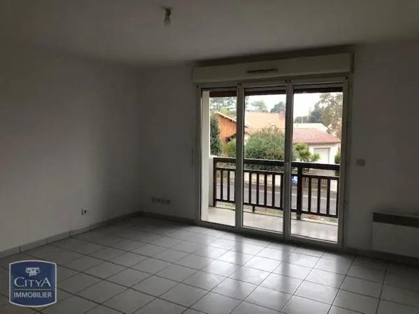 Appartement à louer 2 pièces 41.52m²