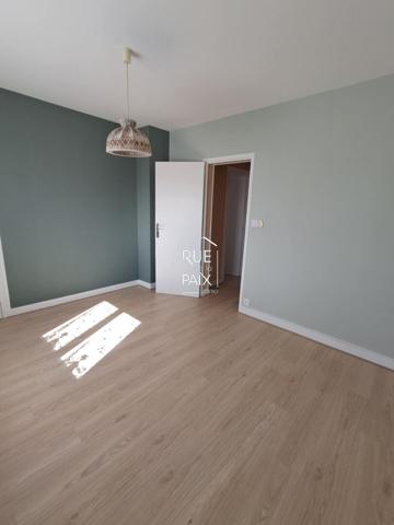 86540 THURE Maison Thure 5 pièce(s) 98 m2