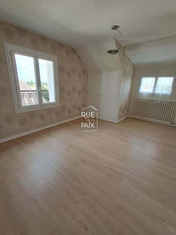 86540 THURE Maison Thure 5 pièce(s) 98 m2