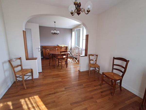 86540 THURE Maison Thure 5 pièce(s) 98 m2