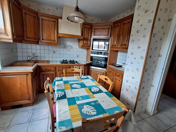 86540 THURE Maison Thure 5 pièce(s) 98 m2