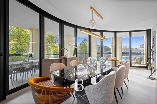 Aix-en-Provence, Appartement 3 Chambres -  237 m² à vendre