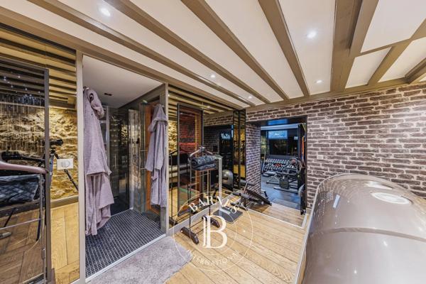 Arcachon, Villa  296 m² à vendre