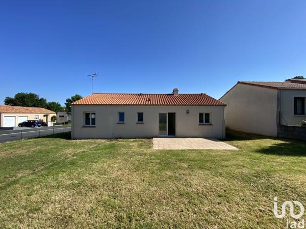 Maison à vendre 4 pièces 79 m² Les Herbiers