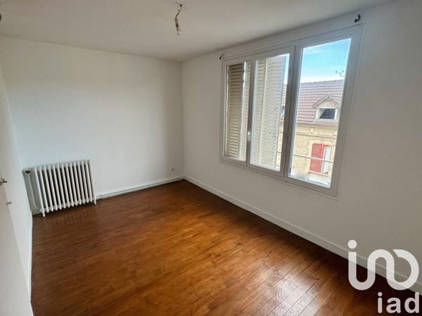 Appartement 4 pièces de 88 m² à Creil (60100)